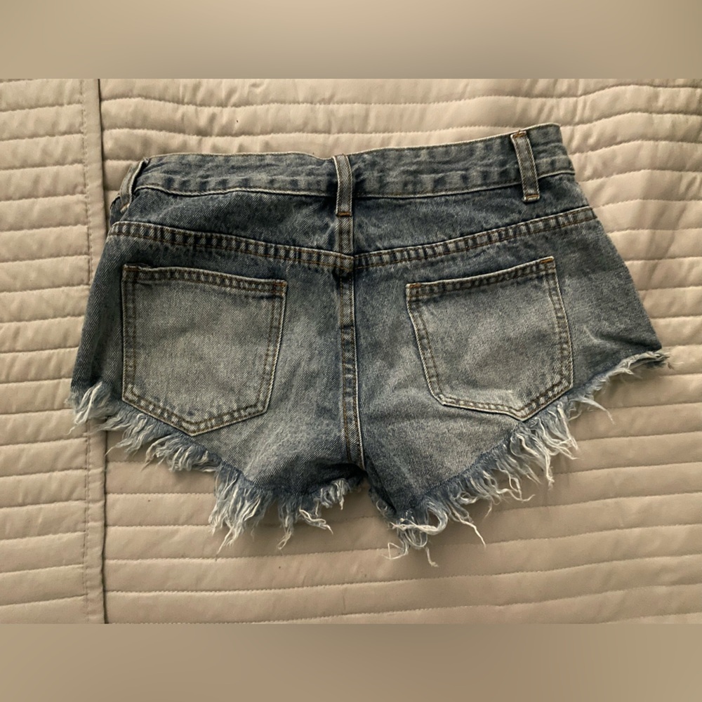 SHEIN Distressed Jean Shorts - Picture 2 of 2